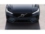 Volvo XC60 2.0 T8 Plug-in hybrid AWD Ultra Dark Exec. Ed. | Adaptieve cruise Control | Dode hoek detectie | 360 camera | Lederen dashboard | Luchtvering | Bowers & Wilkins Audio | Lederen dasboard | Head-up display | Elektr. schuif-\-kanteldak | Elektr. verstelbare voorstoelen | Geventileerde voorstoelen | Stoelverwarming | verwarmd stuurwiel | Key-less entry | Charcoal hemelbekleding | 22" lichtmetalen velgen |
