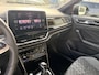 Volkswagen T-Roc 1.5 TSI R-Line Edition | LED | Keyless | Virtual Cockpit | Apple/Android | Adapt Cruise | PDC v+a incl. camera
