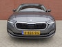 Skoda Octavia Combi 1.0 TSI 110pk Business Edition Plus | Navigatie | Apple Carplay/Android Auto | Camera | Parkeersensoren | Elektrische achterklep | Blind Spot Assist | Adaptive Cruise Control | Virtual Cockpit | Stoelverwarming | Ledverlichting | Sfeerverlichting | Climate Control