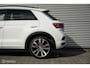 Volkswagen T-Roc 1.5 TSI Sport Business R | Virtual cockpit | Two tone interior | Stoel en stuurwielverw. | DAB | ACC | LED | CarPlay | Flippers | 150PK