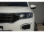 Volkswagen T-Roc 1.5 TSI Sport Business R | Virtual cockpit | Two tone interior | Stoel en stuurwielverw. | DAB | ACC | LED | CarPlay | Flippers | 150PK