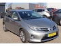 Toyota Auris 1.8 Hybrid Aspiration Rijklaar, Navigatie, Camera, Stoelverwarming, Climate control, Cruise control