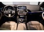 BMW X4 XDrive30i M-Sport | Panorama | Leder Merino | Trekhaak | Head-Up | 21" | Camera | Adapt. LED | Stoelverwarming |