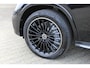 Mercedes-Benz GLC 300e 4M AMG Pano | Memory | Bruin Leder | 360 Camera | Trekhaak | Distronic | Night | 20” Multispaak