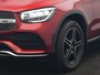 Mercedes-Benz GLC 300e 4MATIC Business Solution AMG PHEV 320pk Dealer O.H. | Camera | Alcantara Sportstoelen Verwarmd | Apple Carplay | Keyless | Navigatie | DAB | Cruise Control | Plug In Hybrid |