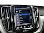 Volvo XC60 2.0 B5 Momentum Exclusive | Trekhaak | 360º Camera | Harman/Kard