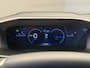 Peugeot e-208 GT | Adaptieve cruise control met Stop&Go functie | Elektrische parkeerrem | Elektrische parkeerrem