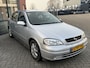 Opel Astra 1.6 Njoy Rijdt perfect, voorruit stuk
