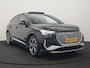 Audi Q4 e-tron 50 quattro S Line 77 kWh 300pk Dealer O.H. | Trekhaak Af Fabriek | Panodak | Adaptive Cruise | Head Up | Camera | Matrix LED | Lederen Sportstoelen Verwarmd | Sfeerverlichting | Apple Carplay | Keyless | Blis | 20"L.M | Navigatie |