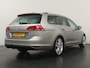 Volkswagen Golf Variant 1.2 TSI Business Edition - Navigatie - Trekhaak - Climate Controle