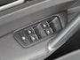 Volkswagen Golf Variant 1.2 TSI Business Edition - Navigatie - Trekhaak - Climate Controle
