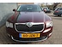 Skoda Superb 3.6 FSI Elegance Business Line Zeer nette Complete en zeer goedonderhouden auto EERSTE EIGENAAR
