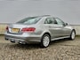 Mercedes-Benz E-klasse 200 Ambition Avantgarde [ pano schuifdak,fm navi,leer,pdc,trekhaak ]