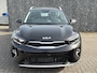 Kia Stonic 1.0 T-GDi MHEV DynamicLine Nu of nooit prijs ! Weg = weg | Navigatie | Climate Control | Camera | PDC | Cruise Control | Lm Velgen | NIEUW VOORRAAD!