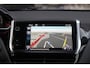 Peugeot 208 1.2 PureTech Style / Navigatie / LMV 15" / N.A.P.