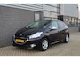 Peugeot 208 1.2 PureTech Style / Navigatie / LMV 15" / N.A.P.