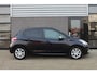Peugeot 208 1.2 PureTech Style / Navigatie / LMV 15" / N.A.P.