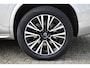 Volvo XC90 T8 Plug-in hybrid AWD Ultra Dark | Verwarmde, Geventileerde en Masserende Voorstoelen | Luchtvering | Panoramisch Schuif-/Kanteldak | Semi-Elektrische Trekhaak | 360º Camera | Gelamineerd en Getint Glas Achter| Bowers & Wilkins |