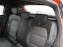 Renault Clio TCe 100 Intens - RIJKLAARPRIJS - Keyless Entry/Start - Lichtmetalen velgen - Cruise Control - Dealeronderhouden