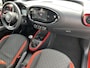 Toyota Aygo X 1.0 VVT-i MT Pulse | Carplay | Airconditioning | Stoelverwarming | Licht metalen velgen |