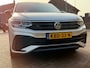 Volkswagen Tiguan 1.4 TSI eHybrid R-LINE Black Style Stuurverwarming 20 Inch