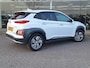Hyundai Kona Electric EV Fashion 64 kWh | SOH: 96,4% | 3 Fase | Warmtepomp | HUD | Navi | Adaptive CC | Blindspot |