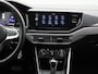 Volkswagen Polo 1.0 TSI Life Edition | Automaat | Draadloze Apple Carplay | Adaptieve cruise control | Travel Assist | Parkeersensoren | Achteruitrij camera |