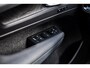 Volvo XC40 1.5 T4 Plug-in Hybrid Plus Dark | PHEV | Achteruitrijcamera | Navigatie | Lichtmetalen Velgen 19 inch | Keyless Entry | Harman Kardon Audio | Stoelverwarming | Parkeersensoren