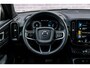 Volvo XC40 1.5 T4 Plug-in Hybrid Plus Dark | PHEV | Achteruitrijcamera | Navigatie | Lichtmetalen Velgen 19 inch | Keyless Entry | Harman Kardon Audio | Stoelverwarming | Parkeersensoren