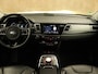 Kia Niro EV e-Niro ExecutiveLine 64 kWh - ORIGINEEL NEDERLANDSE AUTO - AFNEEMBARE TREKHAAK - 750KG TREKGEWICHT - STOELVERWARMING & VENTILATIE VOOR - STUURVERWARMING - ACHTERBANK VERWARMD - APPLE CARPLAY/ANDROID AUTO