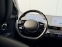 Hyundai Ioniq 5 Lounge AWD 77.4 kWh Automaat / 1e Eigenaar / Zwart Leder / Stoelverkoeling / Stoelverwarming Voor + Achter / Stuurverwarming / Dynamische Navigatie / HUD / 360 Camera / NL Auto /
