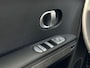 Hyundai Ioniq 5 Lounge AWD 77.4 kWh Automaat / 1e Eigenaar / Zwart Leder / Stoelverkoeling / Stoelverwarming Voor + Achter / Stuurverwarming / Dynamische Navigatie / HUD / 360 Camera / NL Auto /