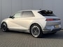 Hyundai Ioniq 5 Lounge AWD 77.4 kWh Automaat / 1e Eigenaar / Zwart Leder / Stoelverkoeling / Stoelverwarming Voor + Achter / Stuurverwarming / Dynamische Navigatie / HUD / 360 Camera / NL Auto /