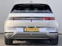 Hyundai Ioniq 5 Lounge AWD 77.4 kWh Automaat / 1e Eigenaar / Zwart Leder / Stoelverkoeling / Stoelverwarming Voor + Achter / Stuurverwarming / Dynamische Navigatie / HUD / 360 Camera / NL Auto /