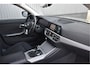 BMW 3-Serie Touring 318i Business Edition Virtual cockpit, Carplay, Cruise, 19" M-sport velgen, Elek. achterklep, NAP