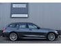 BMW 3-Serie Touring 318i Business Edition Virtual cockpit, Carplay, Cruise, 19" M-sport velgen, Elek. achterklep, NAP