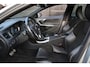 Volvo V60 1.6 T3 R-Design Navigatie/Parkeersensor/18"inch lmv/Apk 04-2027