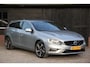 Volvo V60 1.6 T3 R-Design Navigatie/Parkeersensor/18"inch lmv/Apk 04-2027