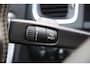 Volvo V60 1.6 T3 R-Design Navigatie/Parkeersensor/18"inch lmv/Apk 04-2027