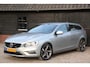 Volvo V60 1.6 T3 R-Design Navigatie/Parkeersensor/18"inch lmv/Apk 04-2027