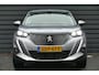 Peugeot 2008 1.2 PURETECH 130PK ALLURE PACK / NAVI / CLIMA / LED / PDC / 17"LMV / CAMERA / AFN. TREKHAAK / KEYLESS / WINTERPAKKET / BLUETOOTH / ADAPT. CRUISECONTROL / 2E EIGENAAR / SCHITTERENDE STAAT !!