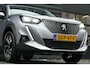 Peugeot 2008 1.2 PURETECH 130PK ALLURE PACK / NAVI / CLIMA / LED / PDC / 17"LMV / CAMERA / AFN. TREKHAAK / KEYLESS / WINTERPAKKET / BLUETOOTH / ADAPT. CRUISECONTROL / 2E EIGENAAR / SCHITTERENDE STAAT !!