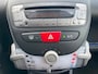 Peugeot 107 1.0-12V XS/1eigenaar/Dealer-onderhouden/Airco/AUX/Elek-pakket