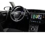 Toyota Auris 1.8 Hybrid Dynamic | Navigatie | Stoelverwarming | Cruise Control | Clima | Camera | 16 inch | Rijstrooksensor | Bluetooth