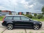 Volvo V50 2.4 Elan ECC Audio/CD Leder/stof LMV 18" Cruisecontrol ABS TCS ESP EBD Dakrails Trekhaak Dealeronderhoud Nieuwe Apk!