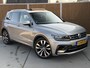 Volkswagen Tiguan 1.4 TSI R-line Automaat | Panoramdak | Leren bekleding | Stoelverwarming | 360 graden camera | Trekhaak uitklapbaar | LED koplampen adaptief | Keyless entry&start | Parkeersensoren voor en achter