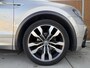 Volkswagen Tiguan 1.4 TSI R-line Automaat | Panoramdak | Leren bekleding | Stoelverwarming | 360 graden camera | Trekhaak uitklapbaar | LED koplampen adaptief | Keyless entry&start | Parkeersensoren voor en achter