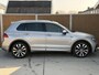 Volkswagen Tiguan 1.4 TSI R-line Automaat | Panoramdak | Leren bekleding | Stoelverwarming | 360 graden camera | Trekhaak uitklapbaar | LED koplampen adaptief | Keyless entry&start | Parkeersensoren voor en achter
