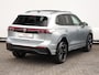 Volkswagen Tiguan R-Line-Edition 1.5 eHybrid 200 kW / 272 pk | Trekhaak | 360 camera | Black style |