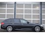 BMW 5-Serie Touring 520i High Ex. M-Sport | Pano | Leer | El. Trekhaak | OrigNL | NAP
